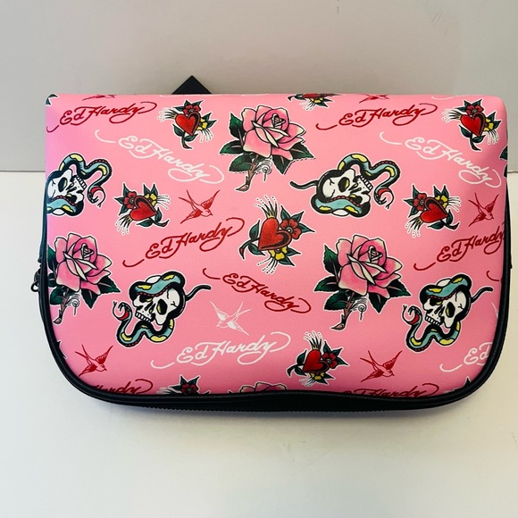Ed Hardy 2 Piece Cosmetic Set Skull with Butterfly Wings Hearts Roses Snake Bird - Picture 12 of 12